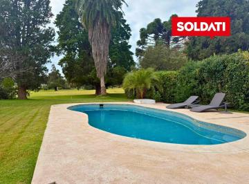 Casa · 105m² · 5 Ambientes · 2 Cocheras · Highland Park Cc, Lote de 876 m² con Vista Abierta Al Golf