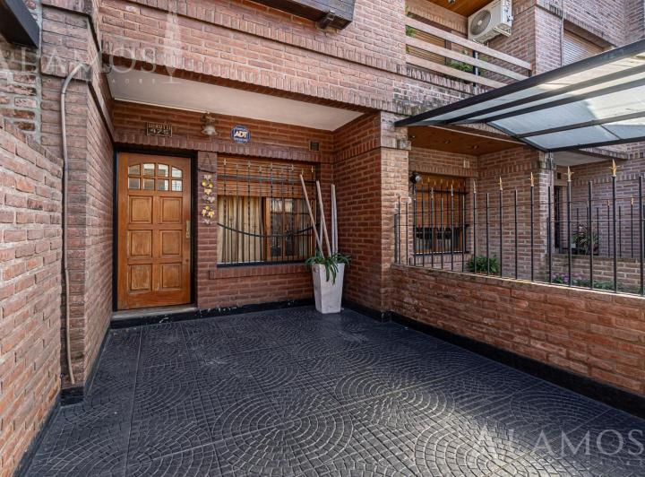 PH · 155m² · 4 Ambientes · 1 Cochera