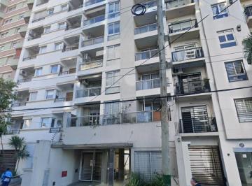 Departamento · 40m² · 2 Ambientes · 1 Cochera · Departamento en Banfield Este