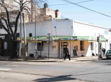 Local comercial · 346m² · Local con Departamento Venta La Plata
