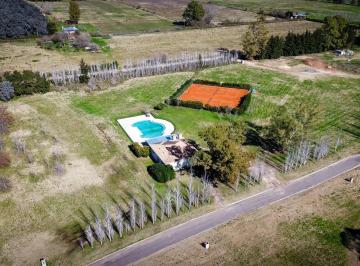 Terreno · 1500m² · Venta de Lote Interno de 1500 m² en Los Pinares Country Club - Exaltación de La Cruz