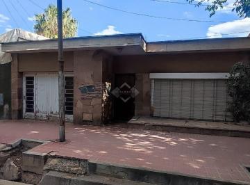 Casa · 168m² · 6 Ambientes · 1 Cochera · Venta Casa Guaymallen a Pocas Cuadras del Centro
