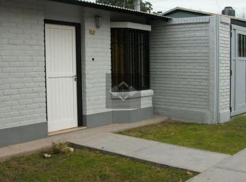 Casa · 60m² · 3 Ambientes · 1 Cochera · Casa Venta Guaymallen Zona Barrio Santa Ana