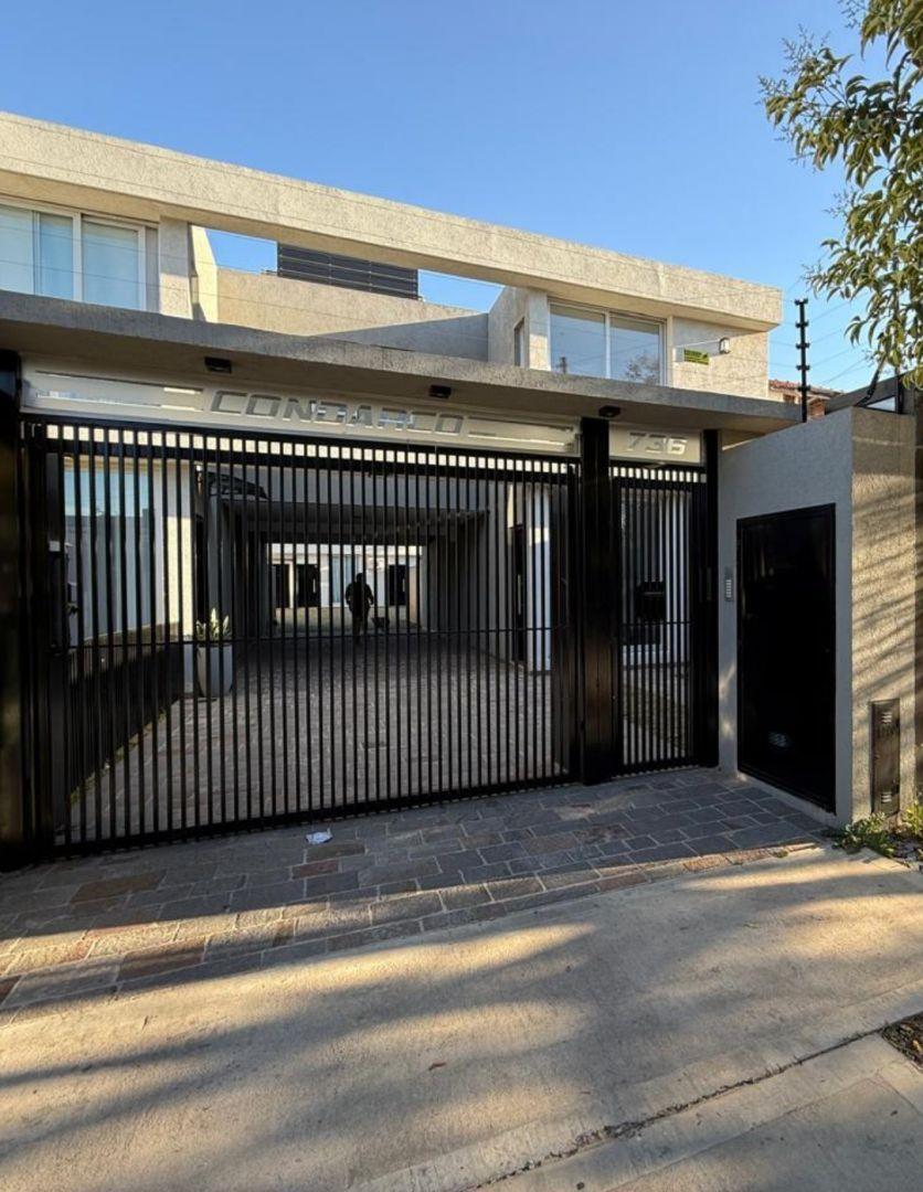 ALVAREZ DE CONDARCO 736. Entre Juncal y Las heras