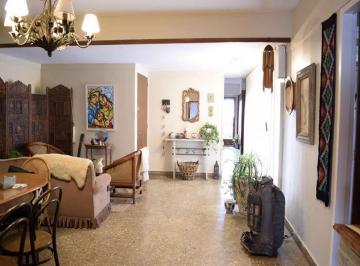 Departamento · 155m² · 4 Ambientes · Departamento en Venta - 3 Dorm. 2 Baños - 182 m² - La Plata
