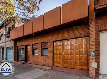 Casa · 120m² · 3 Ambientes · 1 Cochera · Casa 3 Ambientes Patio Garage Lavadero 2 Baños Lote Propio