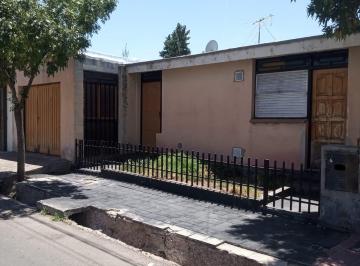 Casa de 5 ambientes, Godoy Cruz · Vendo Casa en Godoy Cruz Barrio Foecyt