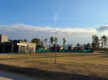 Terreno · 1087m² · Lote de 1.087 m² con Escritura en Chacras de La Villa – Villa Allende