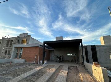 Casa de 4 ambientes, Córdoba · Casa en Venta - Docta Parque