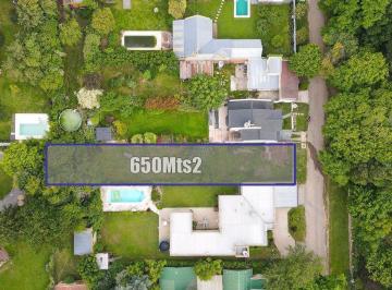 Terreno · 650m² · En Venta Lote 650 m² en Manatiales Zona Uncas