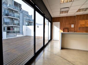 Oficina comercial · 1250m² · 1 Cochera · Alquiler Oficinas Abasto. 1.250 m² - Terraza