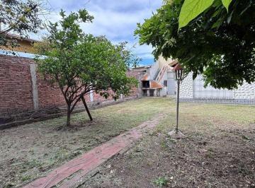 Casa · 109m² · 4 Ambientes · 2 Cocheras · Venta Casa C/ Gran Fondo Apto Credito San Justo