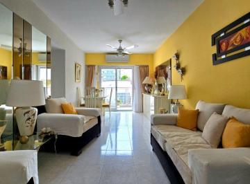 Departamento · 83m² · 4 Ambientes · 1 Cochera · Venta Departamento 4 Ambientes Apto Profesional