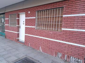 Departamento · 40m² · 2 Ambientes · Departamento Venta Almagro 2 Amb 40 m² Pb Frte