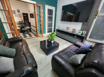 PH · 98m² · 4 Ambientes · Venta PH 4 Ambientes Monserrat