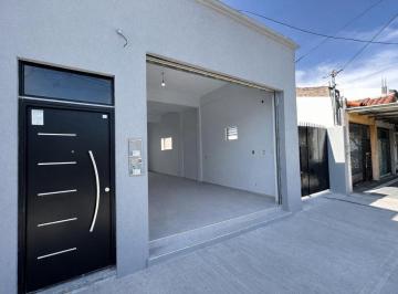Bodega-Galpón · 362m² · Venta Galpon/deposito con Local Al Frente
