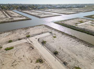 Terreno · 600m² · Venta Lote Funes Lakes Aguadas 600 m² Frente Lago