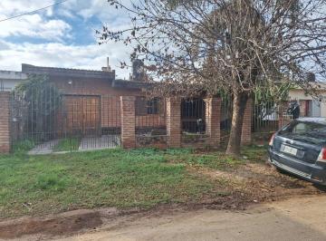 Casa · 139m² · 4 Ambientes · 2 Cocheras · Venta Casa 3 Dorm. Zona Jose Ignacio Diaz