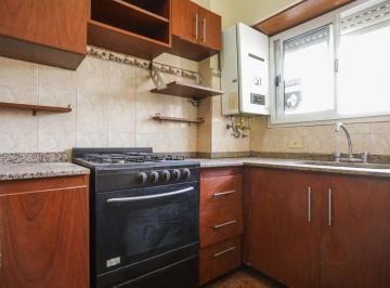 Departamento · 52m² · 3 Ambientes · Venta Departamento 3 Amb Al Frente en 3 de Febrero
