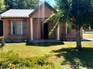 Casa · 75m² · 3 Ambientes · 1 Cochera · Venta - Casa C/parque 1400 m² y Pileta - Chascomús