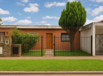 Casa · 100m² · 3 Ambientes · Venta Casa 3 Amb Barrio Maritimo Hudson con Patio