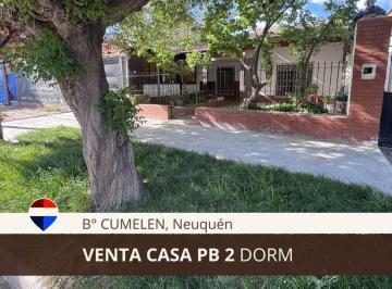 Casa · 129m² · 4 Ambientes · 1 Cochera · Venta Casa 2 Dorm. C/2 Dptos en Pb Neuquen