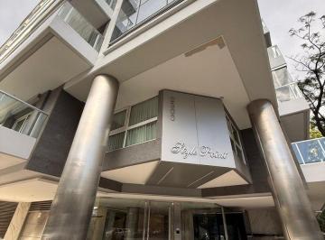 Departamento · 110m² · 4 Ambientes · 1 Cochera · Vta Flores 4 Amb Dep Patio Coch Amenities Estrenar