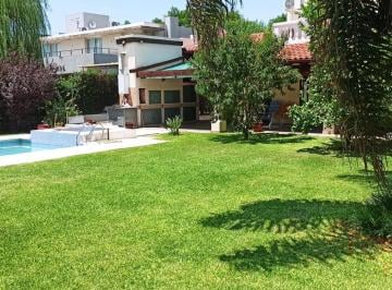 Casa · 364m² · 5 Ambientes · 6 Cocheras · Country Ayres del Sur - 4 Dorm. (2 en Pb). Piscina C/ Hidro