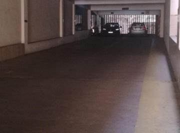 Garage · 18m² · 1 Cochera · Cochera en Venta - Pleno Centro - en Planta Baja