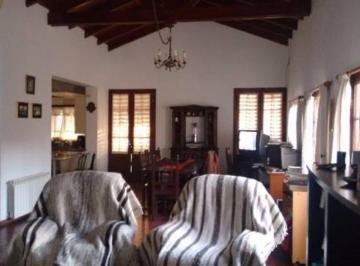 Casa · 257m² · 4 Ambientes · Country Viejo Algarrobo - Casa 3 Dorm. Pileta