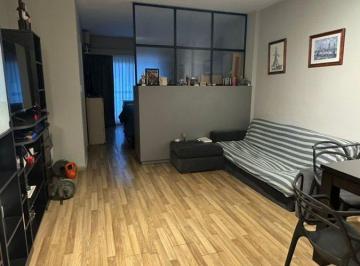 Departamento · 38m² · 1 Ambiente · Alquiler Hermoso Monoambiente con Balcon y A/c