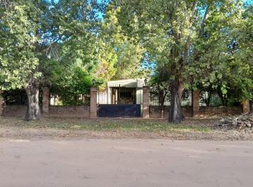 Quinta vacacional · 92m² · 2 Dormitorios · 1 Cochera · Venta - Quinta de 2 Dorm. - Arroyo Leyes