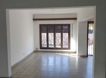 Casa · 181m² · 3 Ambientes · 1 Cochera · Venta Casa B° Crisol Norte 3 Dorm Oportunidad