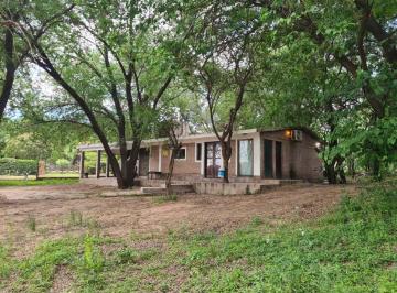 Casa · 100m² · 4 Ambientes · Venta Casa 3dorm San Roque - Gran Terreno