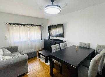Departamento · 49m² · 3 Ambientes · 1 Cochera · Departamento en Venta 2 Dorm con Cochera