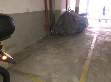 Garage · 9m² · 1 Cochera · Cochera Para Moto en Venta - 9 m² - Balvanera