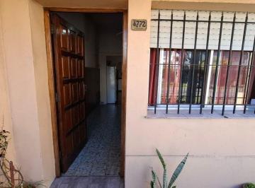 Casa · 141m² · 3 Ambientes · 1 Cochera · Venta Casa 3 Amb Cochera Quilmes