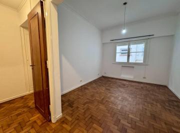 Departamento · 53m² · 3 Ambientes · Venta 3 Amb Colegiales - J. Newbery Casi Cabildo