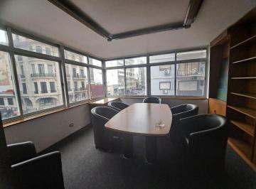 Departamento · 135m² · 4 Ambientes · Venta Oficina 1 Piso de 135 m² en Esq a 1c Obelisco