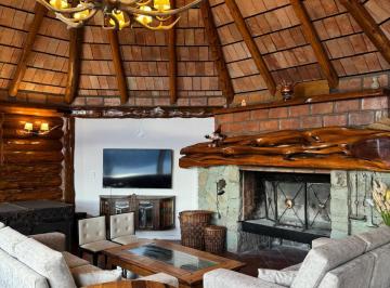 Casa de 5 ambientes, San Carlos de Bariloche · Excelente Casa Barrio Valle Escondido K16 Av Bustillo