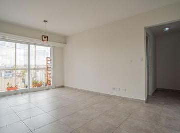 Departamento · 55m² · 3 Ambientes · 1 Cochera · Venta Depto 3 Amb Balcón Guarda Coche Apto Crédito