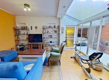 PH · 86m² · 5 Ambientes · 1 Cochera · Venta PH 5 Amb. Floresta Cochera Terraza S/expensa