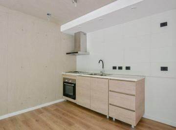 Casa · 44m² · 2 Ambientes · 1 Cochera · Casa en Venta Gonnet 1 Dormitorio Complejo Cerrado