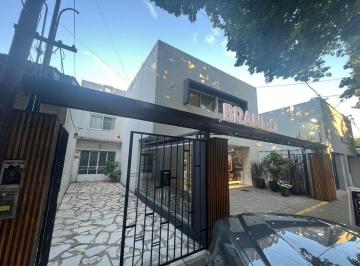Casa · 140m² · 5 Ambientes · 2 Cocheras · Casa en Venta City Bell