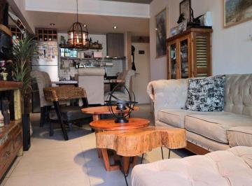 Departamento · 41m² · 2 Ambientes · 1 Cochera · Departamento de Categoria San Telmo 1 Dormitorio