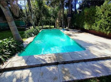 Casa · 246m² · 4 Ambientes · 2 Cocheras · Venta Casa Villa Udaondo 4 Ambientes