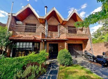 Casa · 257m² · 6 Ambientes · 2 Cocheras · Venta Casa 6 Amb Hurlingham Parq Johnston
