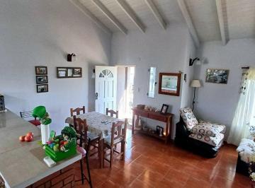 Casa · 136m² · 5 Ambientes · 2 Cocheras · Casa Lote/terreno 311 m² + Dpto 3 Amb Parque Lomas