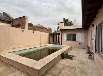 Departamento · 173m² · 3 Ambientes · Departamento en Venta en Bragado con Pileta