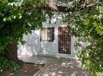 Casa · 80m² · 4 Ambientes · Venta Casa a Reciclar